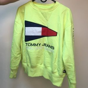 Tommy jeans 90’s sailing team neon green crewneck